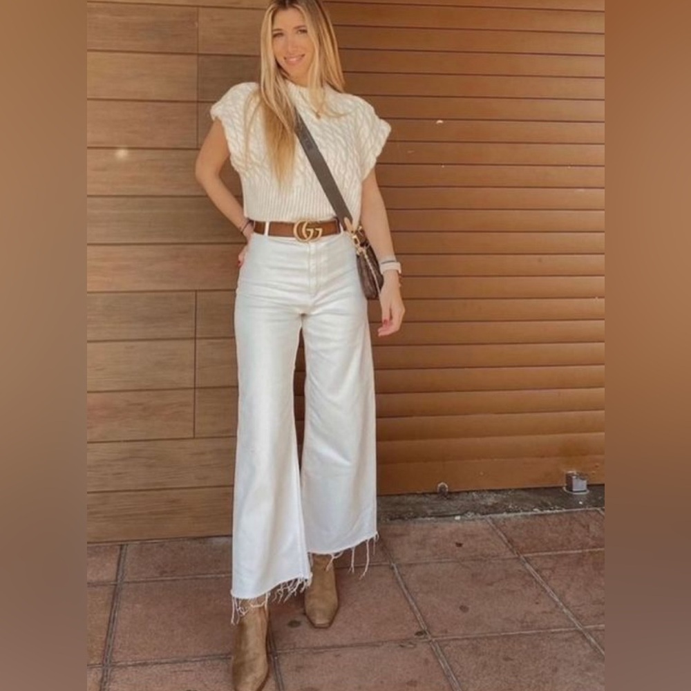Zara White Cropped Jeans